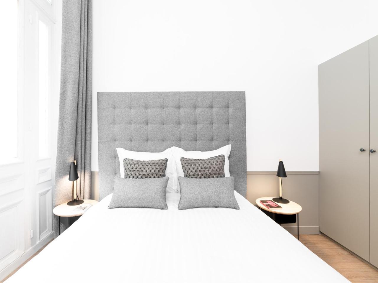 Livinparis - Luxury 3 & 4 Bedrooms Montmartre I Exterior photo